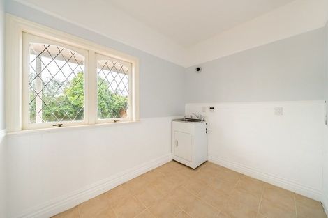 Photo of property in 15 Nile Street, Waterloo, Lower Hutt, 5011