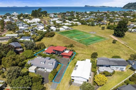 Photo of property in 13 Coutts Road, Pauanui, Hikuai, 3579