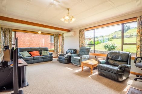 Photo of property in 325 Main South Road, Green Island, Dunedin, 9018