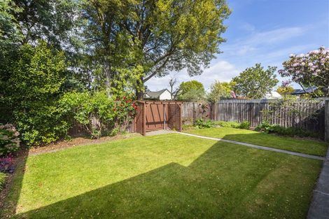 Photo of property in 7 Willowbrook Place, Fendalton, Christchurch, 8052