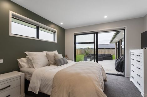 Photo of property in 14a Turoa Street, Feilding, 4702