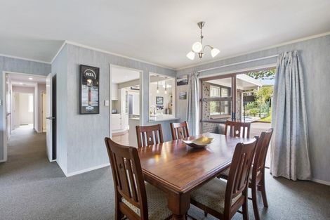Photo of property in 8 Hamish Place, Sunnyhills, Auckland, 2010