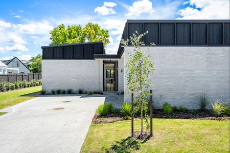 Photo of property in 7 Kewini Grove, Matakana, 0985