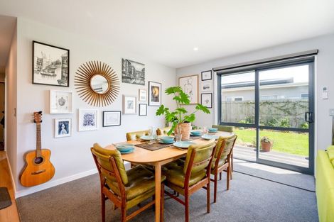 Photo of property in 7 Pennycook Place, Lake Hawea, 9382