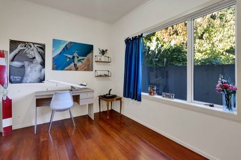 Photo of property in 133 Brooklands Road, Brooklands, New Plymouth, 4310