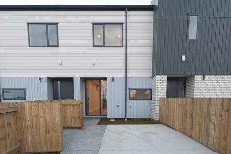 Photo of property in 39 Clay Works Lane, New Lynn, 0600