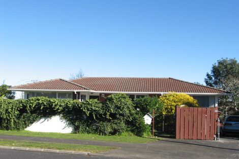 Photo of property in 39 Hobart Crescent, Wattle Downs, Auckland, 2103