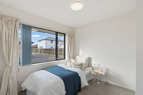 Photo of property in 1/42 Sawyers Arms Road, Northcote, Christchurch, 8052