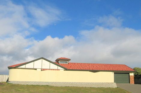 Photo of property in 59 Milne Drive, Paraparaumu, 5032