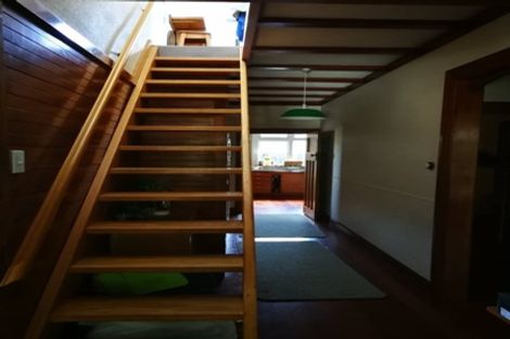 Photo of property in 12 Harvey Road, Bluff Hill, Napier, 4110