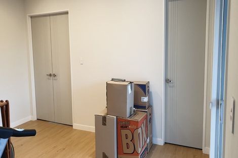 Photo of property in 4 Kauri Grove Drive, Kumeu, 0810