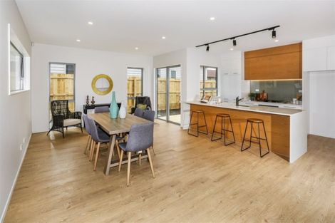 Photo of property in 7 Whakapono Road, Pukekohe, 2120