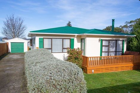Photo of property in 23 Cole Street, Dannevirke, 4930