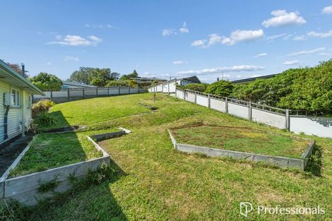 Photo of property in 1 Taku Matenga Grove, Korokoro, Lower Hutt, 5012