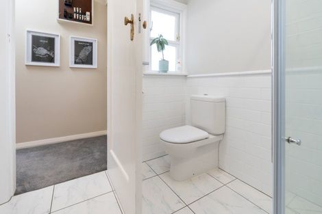 Photo of property in 3/7 Stowe Hill, Thorndon, Wellington, 6011