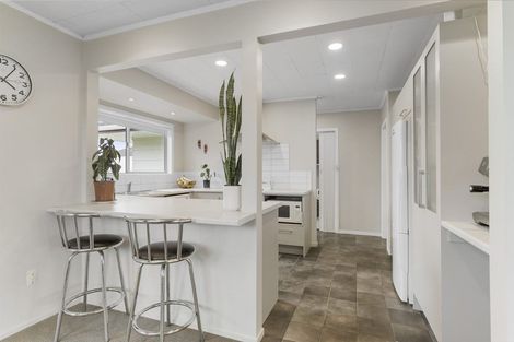 Photo of property in 7 Tudor Place, Mount Maunganui, 3116