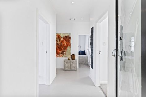 Photo of property in 453 Point Chevalier Road, Point Chevalier, Auckland, 1022