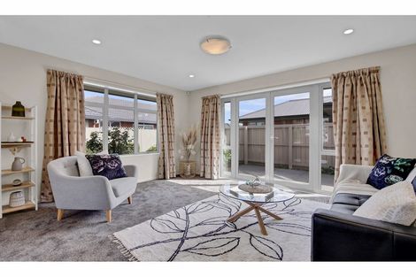 Photo of property in 1/36 Tuckers Road, Redwood, Christchurch, 8051