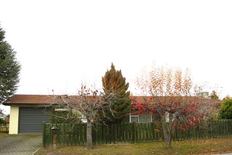 Photo of property in 1 Premier Place, Arrowtown, 9302