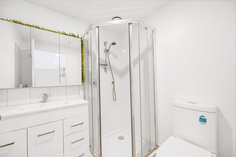 Photo of property in 105/28b Eileen Newey Place, Henderson, Auckland, 0612