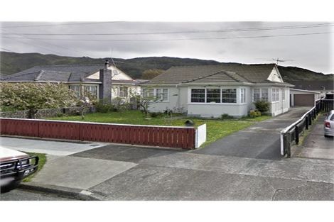 Photo of property in 13 Shearer Crescent, Naenae, Lower Hutt, 5011