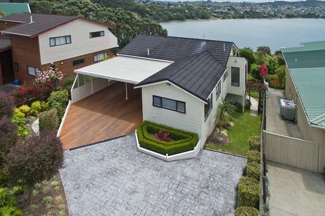 Photo of property in 68 Fidelis Avenue, Snells Beach, 0920