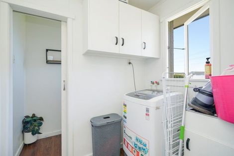 Photo of property in 6 Oteramika Road, Rockdale, Invercargill, 9812