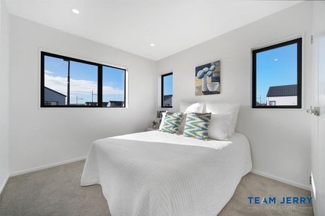 Photo of property in 49 Kairakau Street, Papakura, 2110