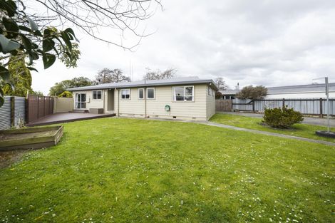 Photo of property in 12 Bendigo Street, Cloverlea, Palmerston North, 4412