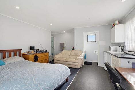 Photo of property in 18 Wakefield Street, Awapuni, Palmerston North, 4412