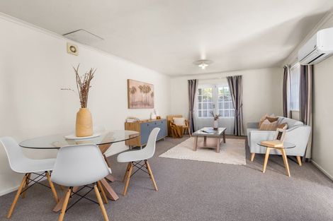 Photo of property in 151 Yaldhurst Road, Sockburn, Christchurch, 8042
