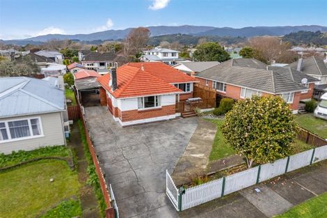 Photo of property in 54 Routley Crescent, Elderslea, Upper Hutt, 5018