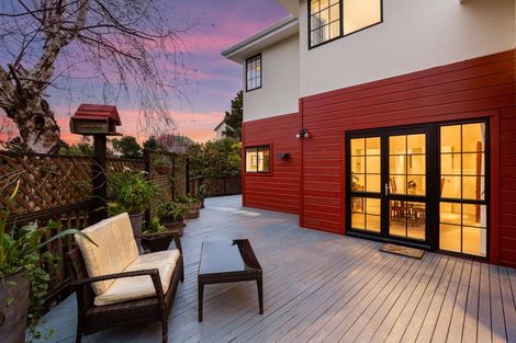Photo of property in 6 Samwell Drive, Whitby, Porirua, 5024
