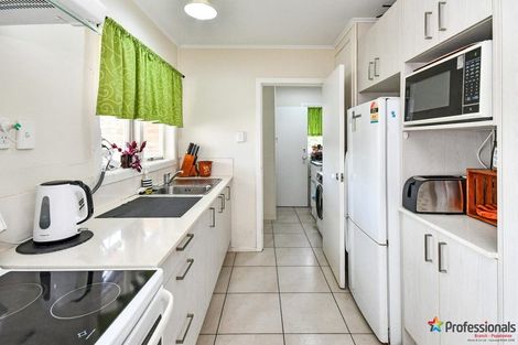 Photo of property in 11 Awatere Street, Clover Park, Auckland, 2023