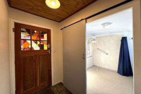 Photo of property in 6 Kamahi Street, Kaka Point, Balclutha, 9271