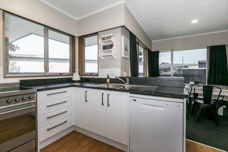 Photo of property in 21d Lannie Place, Greenmeadows, Napier, 4112