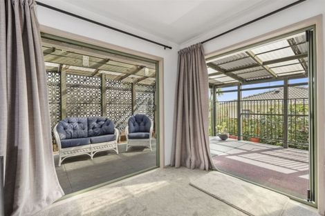 Photo of property in 1/98 Bayswater Avenue, Bayswater, Auckland, 0622