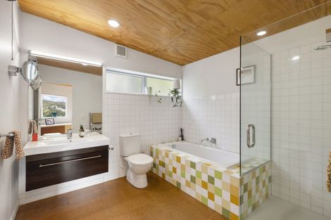 Photo of property in 22 High Street, Island Bay, Wellington, 6023