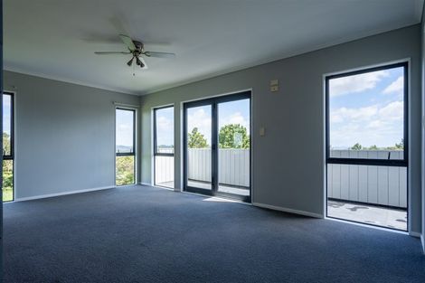 Photo of property in 42 Piwakawaka Rise, Karetu, 0283