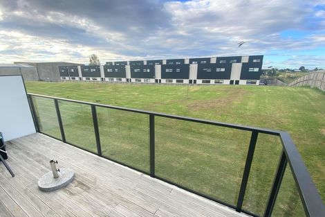 Photo of property in 12/18 Ashley Place, Papamoa Beach, Papamoa, 3118