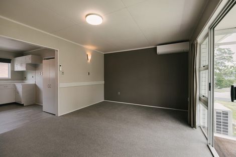 Photo of property in 1/57 Abraham Crescent, Milson, Palmerston North, 4414