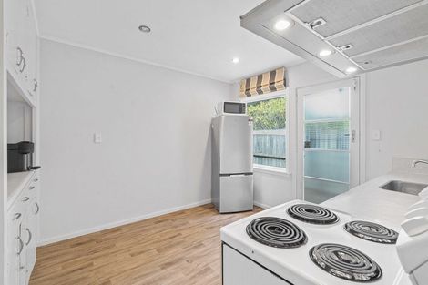 Photo of property in 2/9a Curletts Road, Sockburn, Christchurch, 8042