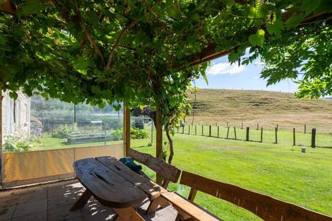 Photo of property in 69 Hitiri Road, Kinloch, Taupo, 3377