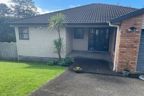Photo of property in 104 George Deane Place, Greenhithe, Auckland, 0632