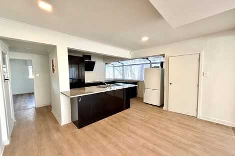 Photo of property in 50 Routley Drive, Glen Eden, Auckland, 0602