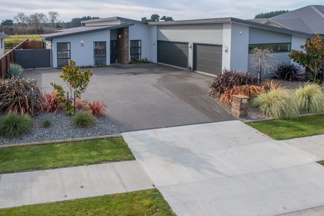 Photo of property in 74 Sutherland Drive, Kaiapoi, 7630