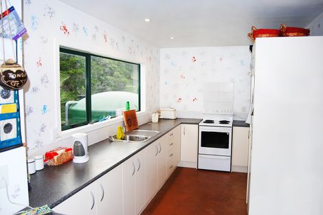 Photo of property in 38a Marshall Road, Kaiwaka, 0573