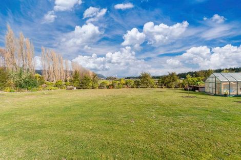 Photo of property in 500 Kinloch Road, Kinloch, Taupo, 3377