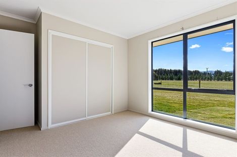 Photo of property in 69 Leslies Road, Cust, Rangiora, 7471