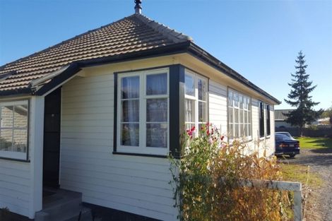 Photo of property in 22 Johnson Street, Milton, 9220